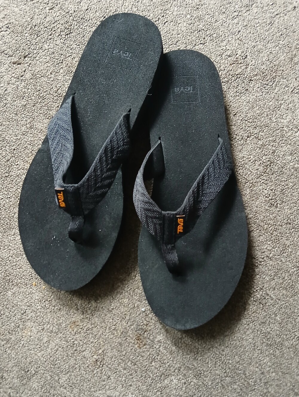 Teva Women's Black Flip Flop Sandals Size 10